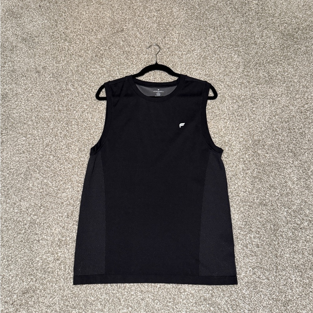 Fabletics training day tank size medium